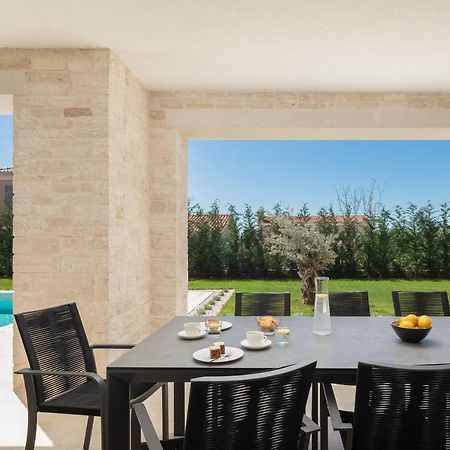 Villa Harmony By Ilc Brtonigla Exterior foto